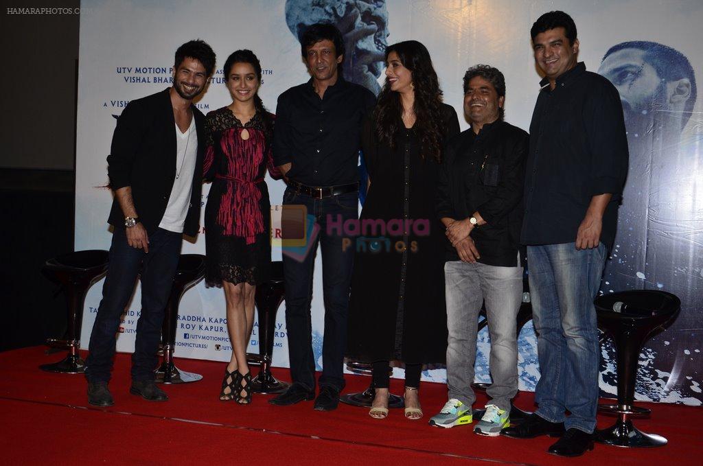 Shraddha Kapoor, Shahid Kapoor, Tabu, Kay Kay Menon, Vishal Bharadwaj, Siddharth Roy Kapur at the promotion of Haider on 8th July 2014