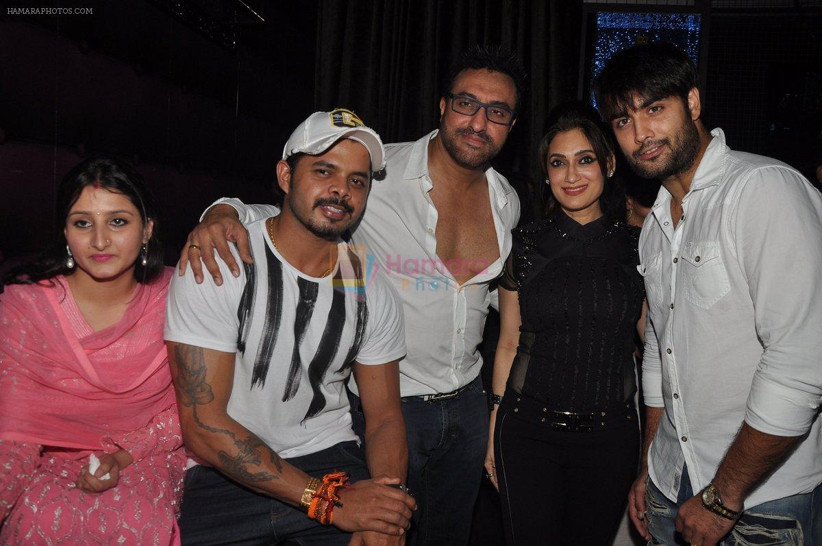 Sreesanth, Vivian Dsena, Mohammed Morani, Lucky Morani at Ankit Tiwari's live concert in hard Rock Cafe on 11th July 2014