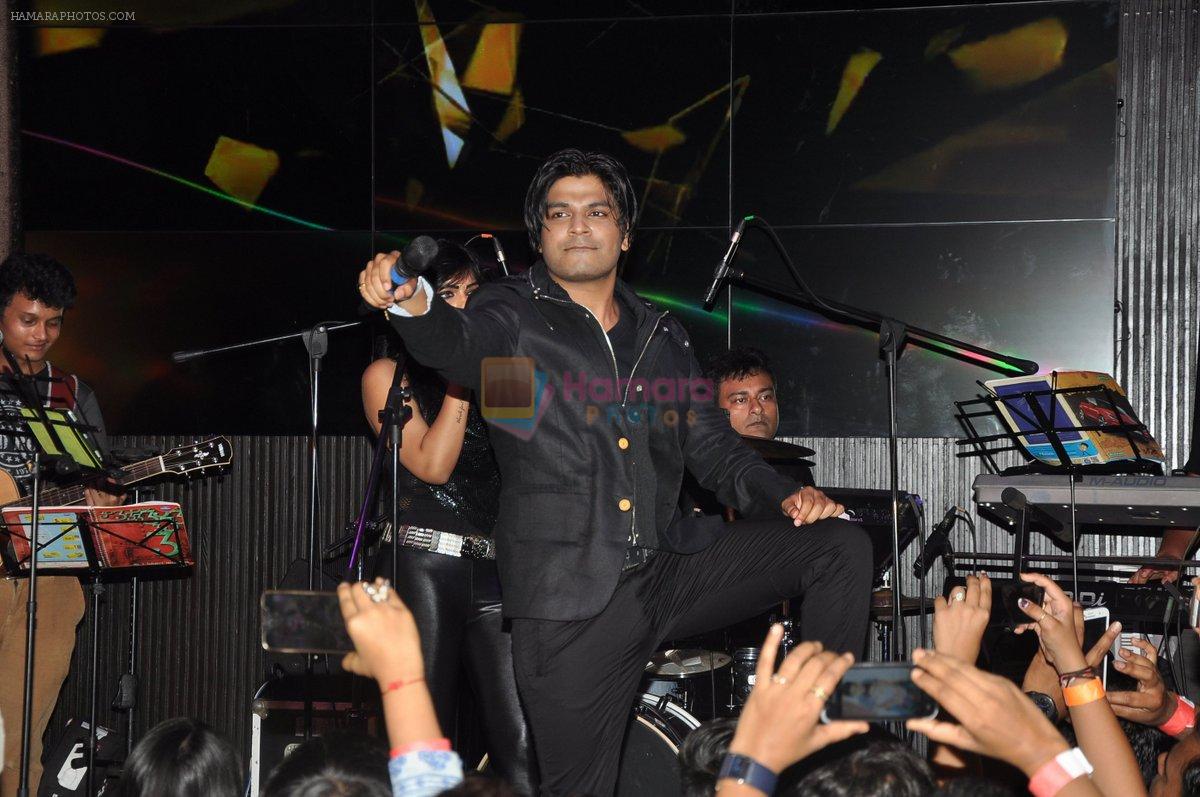 Ankit Tiwari's live concert in hard Rock Cafe on 11th July 2014