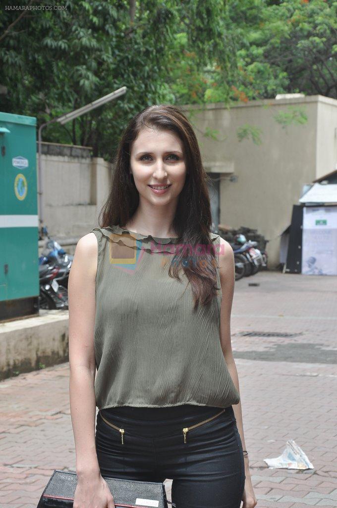Claudia Ciesla at Desi Kattey promotions in Shivaji Park, Mumbai on 14th July 2014