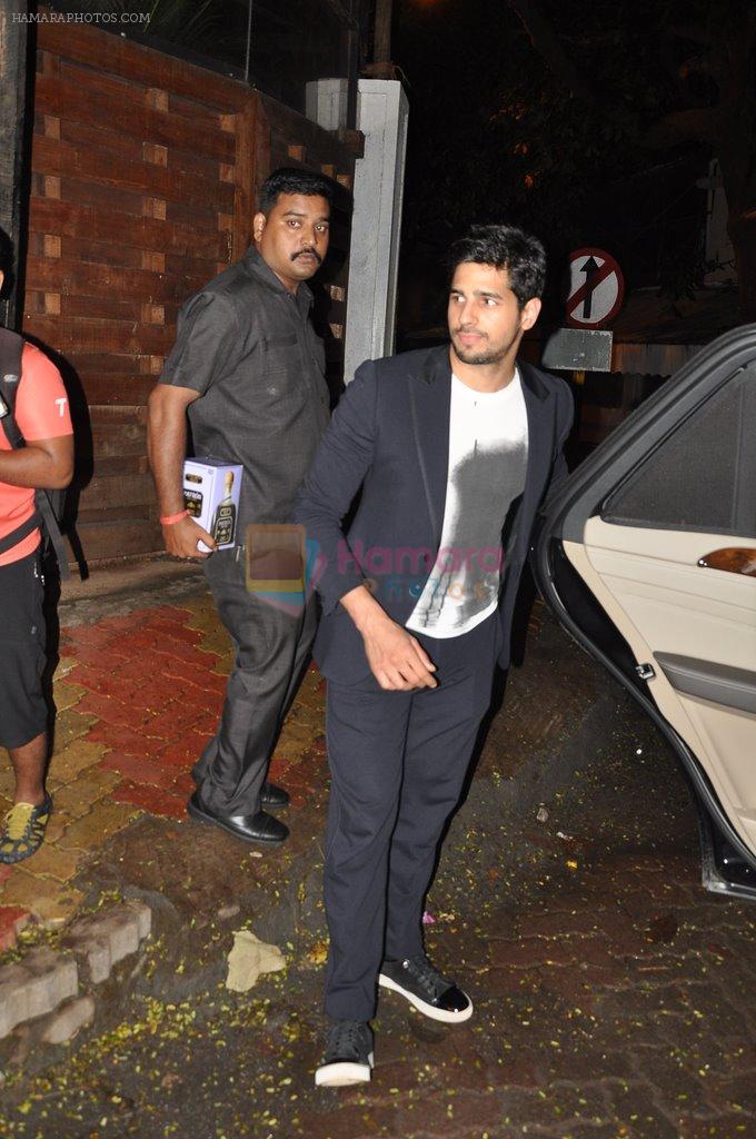 Sidharth Malhotra snapped post dinner at lido on 22nd July 2014