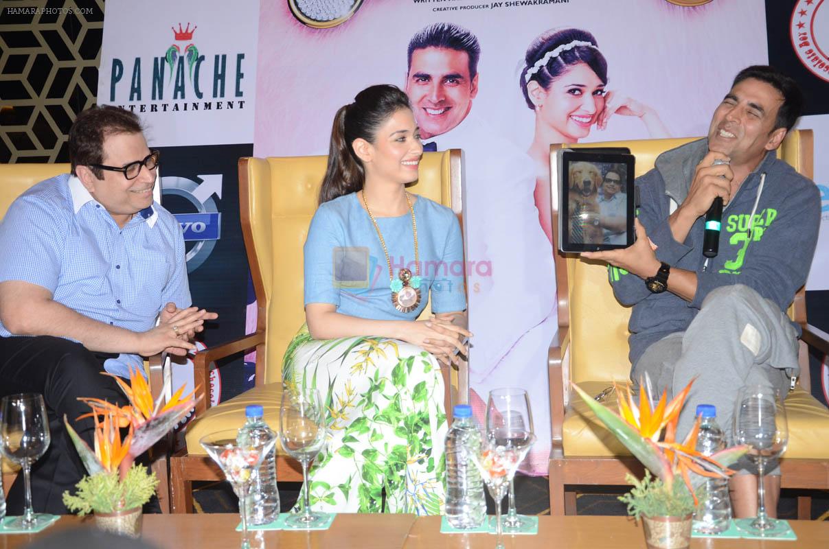 Akshay Kumar, Tamannaah Bhatia, Ramesh Taurani at the promotion of movie It's entertainment in south on 4th Aug 2014