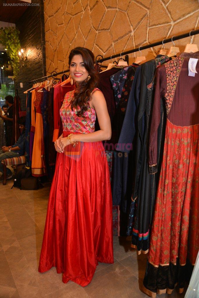 Parvathy Omanakuttan at Shruti Sancheti and Ritika Mirchandani's preview at Hue store in Huges Road on 7th Aug 2014