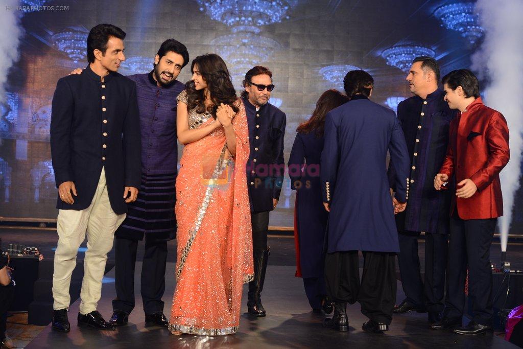 Shahrukh, Sonu Sood, Abhishek Bachchan, Deepika Padukone, Jackie Shroff,  Vivaan Shah, Boman Irani, Farah Khan walks for Manish Malhotra Show in Mumbai on 14th Aug 20