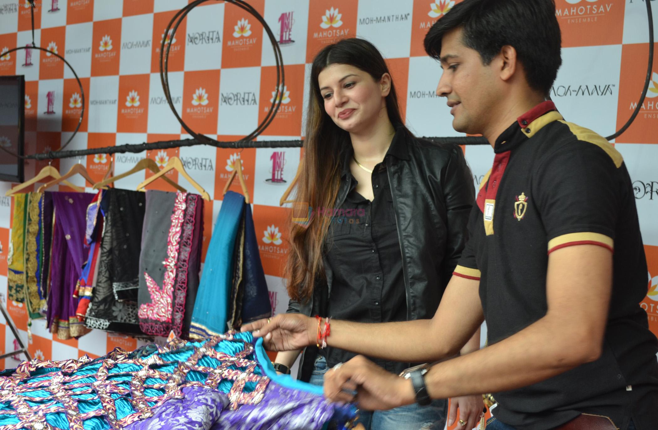 Kainaat Arora at the Umang college Festive 2014 launch.21