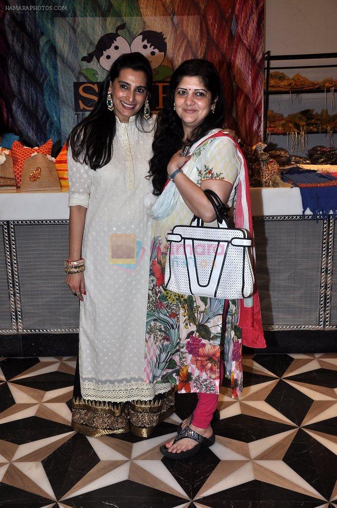 Mana Shetty at Araish in Four Seasons on 26th Aug 2014