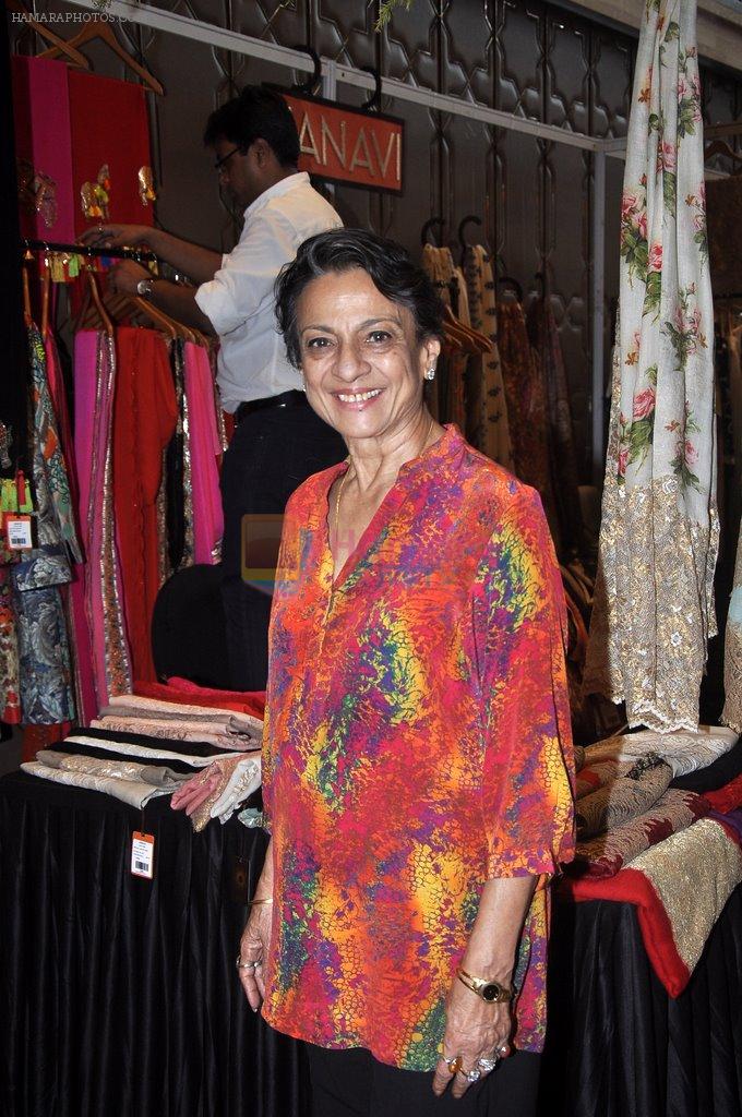 Tanuja at Araish in Four Seasons on 26th Aug 2014