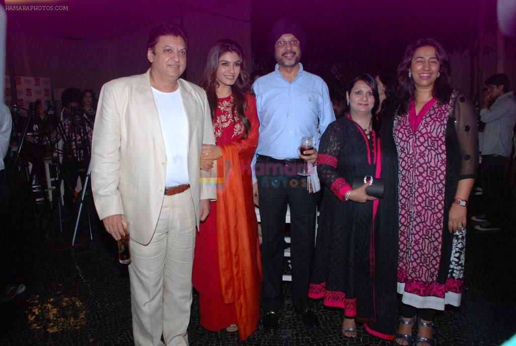 Raveena Tandon, Anu Ranjan, Sashi Ranjan at Simply Baatein show bash in Villa 69 on 3rd Sept 2014