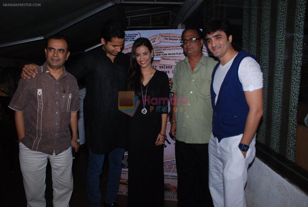 Yogesh Lakhani, Prashantt Guptha, Tia Bajpai, Furqan Merchant  at Identity card film bash in Marimba Lounge on 3rd Sept 2014