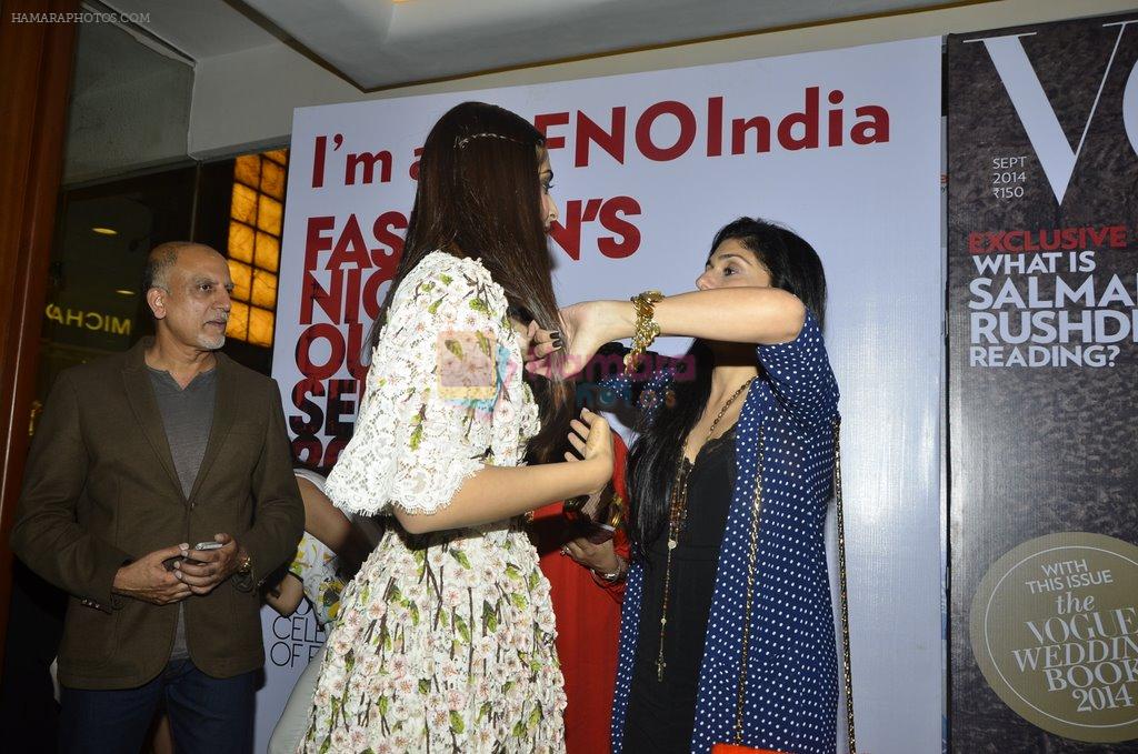 Sonam Kapoor at Vogue Night Out in Palladium, Mumbai on 4th Sept 2014