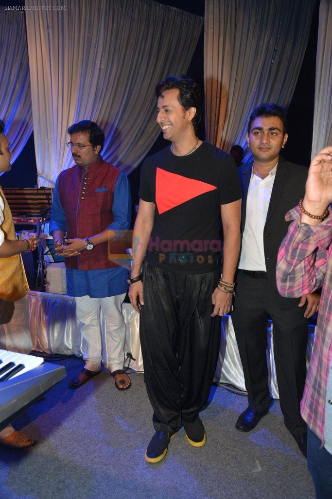 Salim Merchant at Gujarati Jalso concert in Bhaidas, Mumbai on 14th Sept 2014