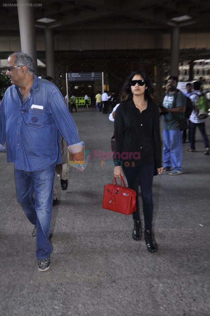 Boney Kapoor, Jhanvi Kapoor returns from SIIMA on 14th Sept 2014