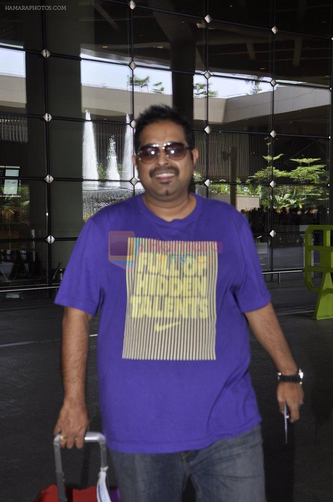 Shankar Mahadevan returns from SIIMA on 14th Sept 2014