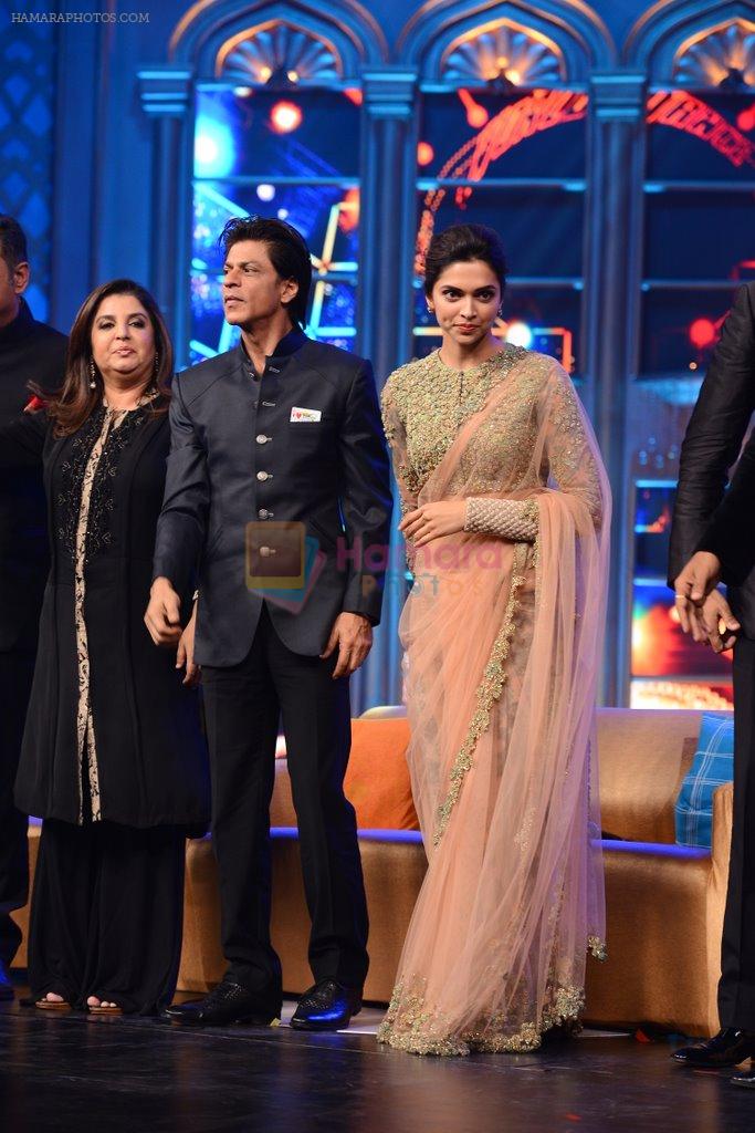 Abhishek Bachchan, Shahrukh Khan, Deepika Padukone, Farah Khan at the Audio release of Happy New Year on 15th Sept 2014