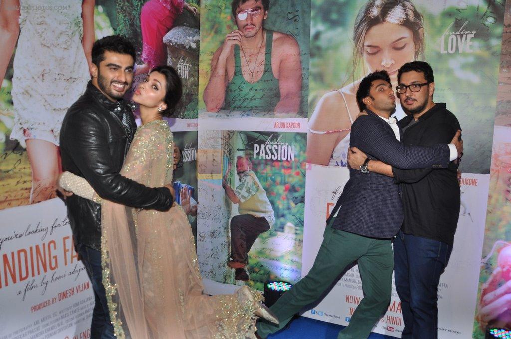 Arjun Kapoor, Deepika Padukone, Ranveer Singh, Dinesh Vijan at Finding Fanny success bash in Bandra, Mumbai on 15th Sept 2014