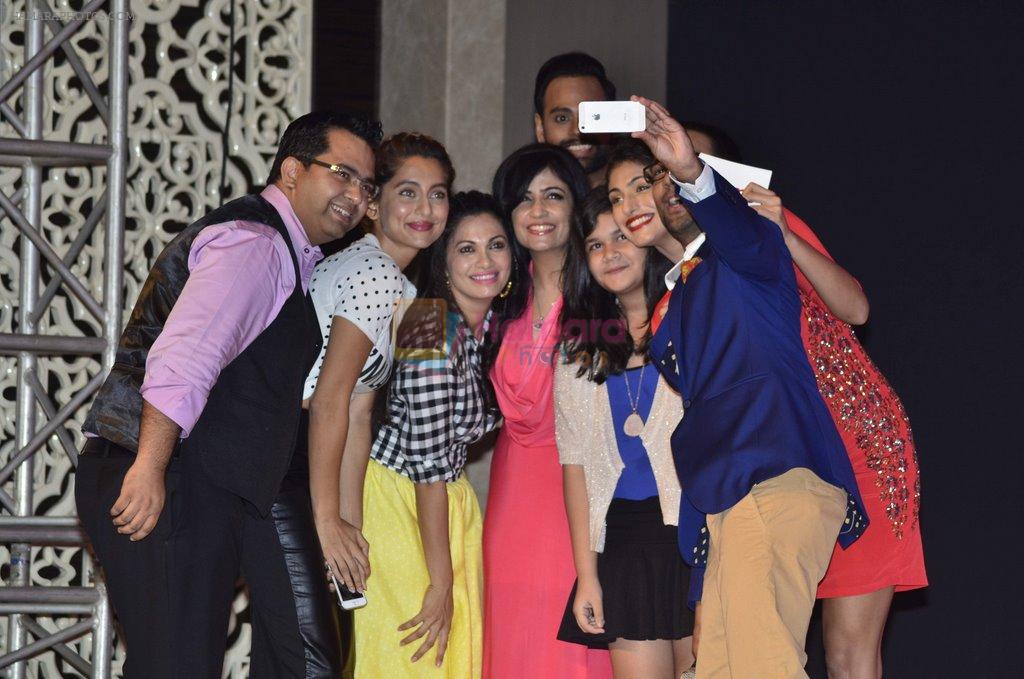 Maria Goretti, Shibani Kashyap, Anusha Dandekar, Andy at Karan Johar's fame launch in Palladium, Mumbai on 15th Sept 2014
