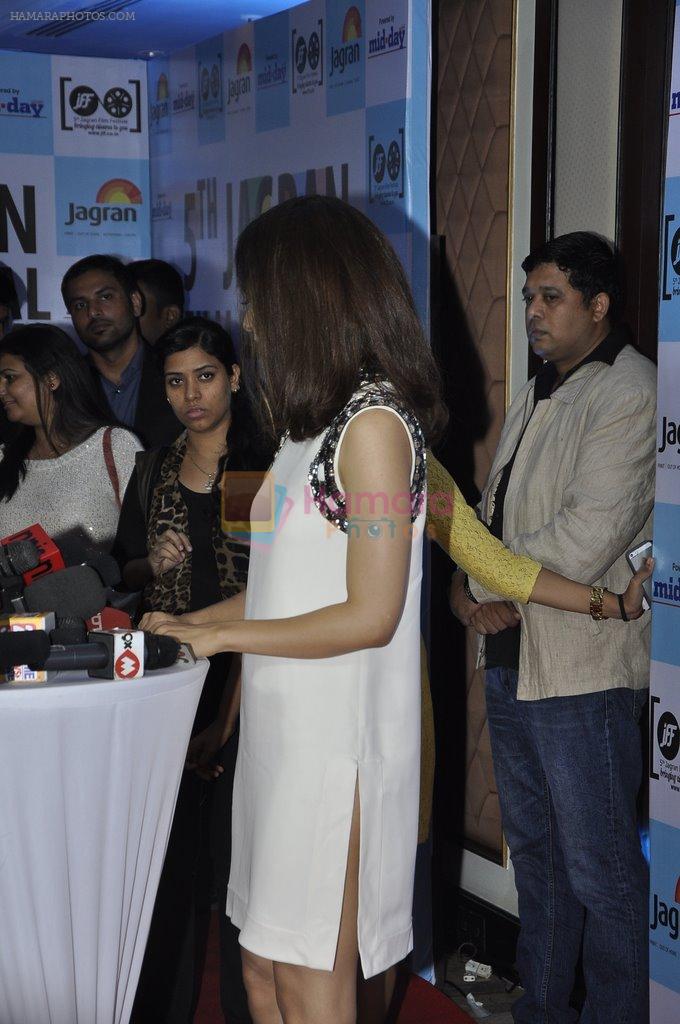 Kangana Ranaut at Jagran Film fest in Taj Lands End on 14th Sept 2014