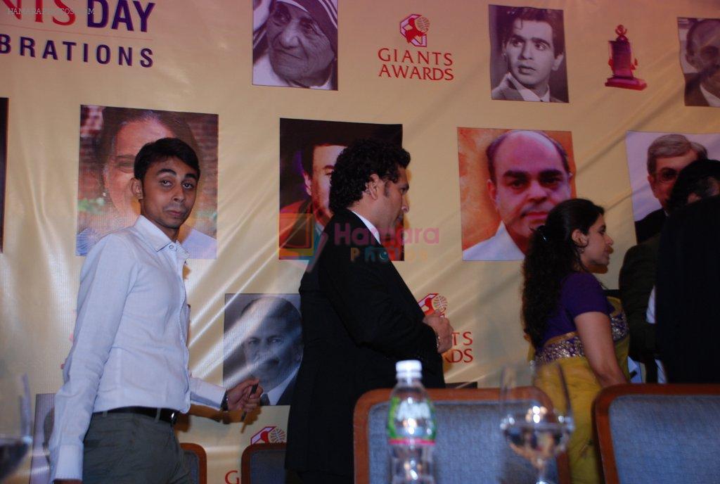 Sachin Tendulkar at giant awards at trident in Mumbai on 17th Sept 2014