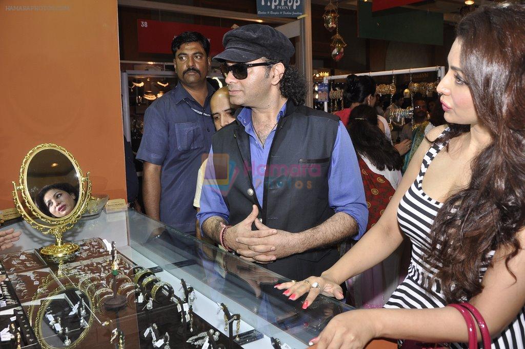 Mohit Chauhan Lauches Times Glitter in J W Marriott on 27th Sept 2014