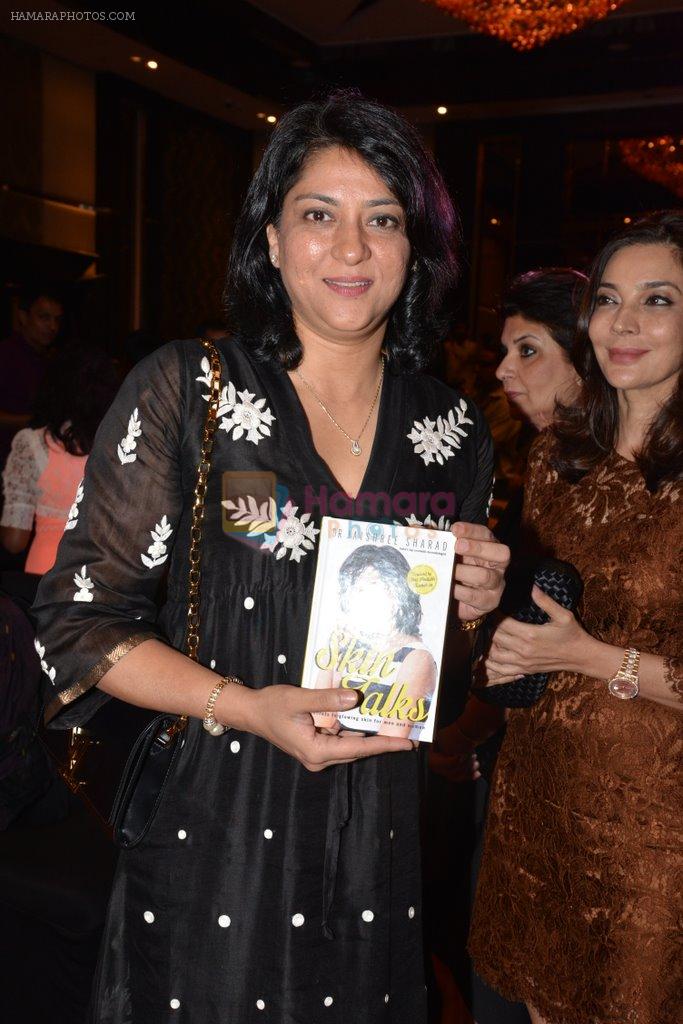 Priya Dutt at Jaishree Sharad's book launch in Sofitel, Mumbai on 5th Oct 2014