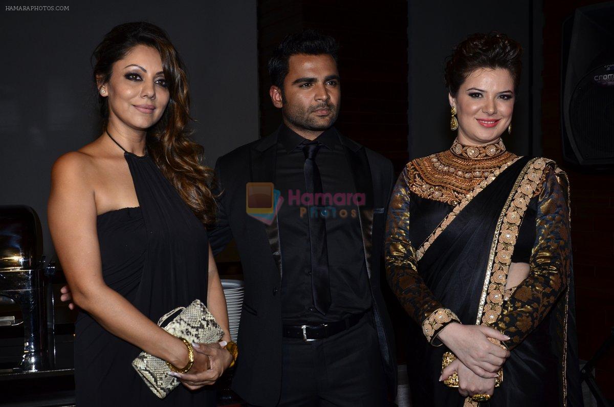 Urvashi Sharma, Sachiin Joshi, Gauri Khan at Planet Hollywood launch announcement in Mumbai on 9th Oct 2014