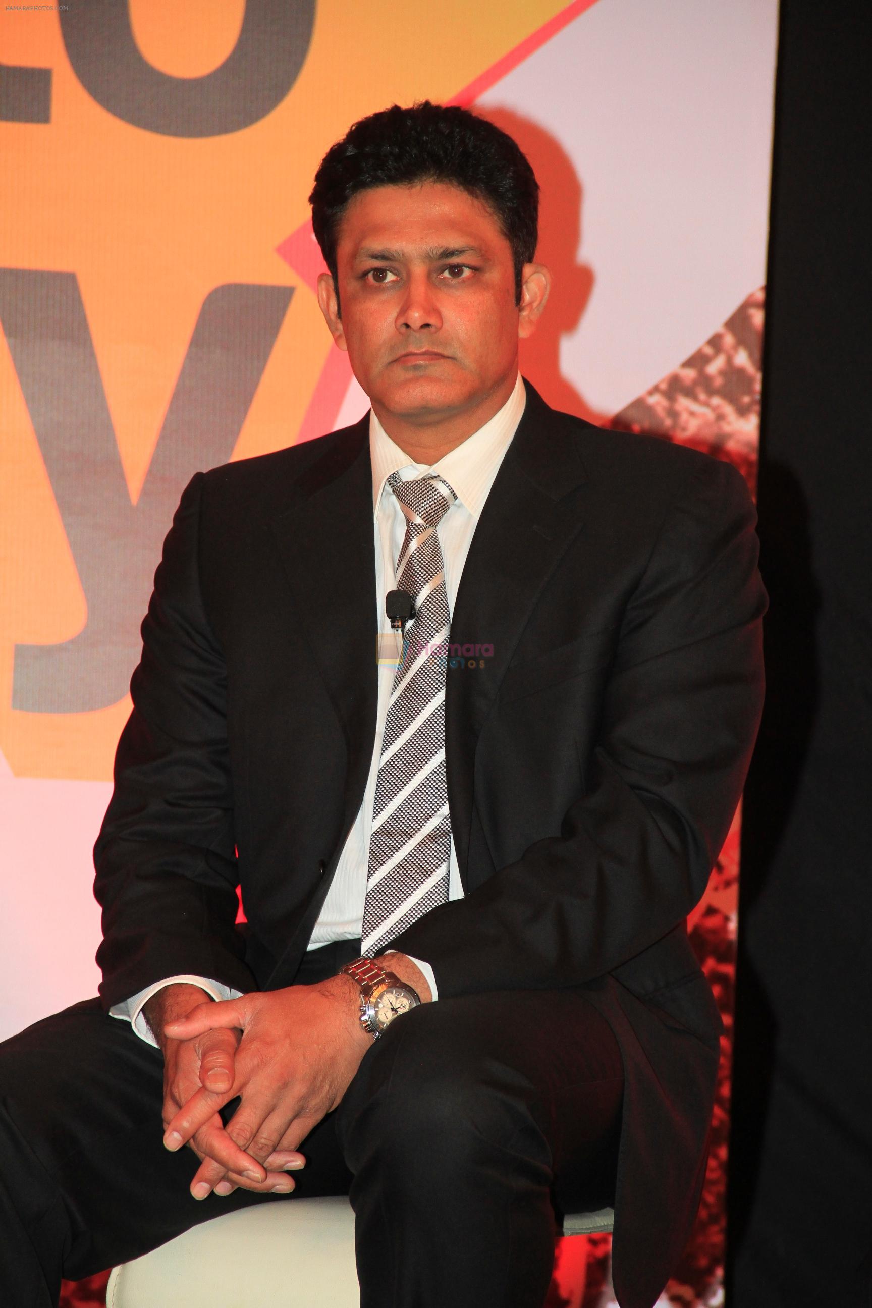 Anil Kumble promoting NDTV's campaign, Road To Safety on 10th Oct 2014