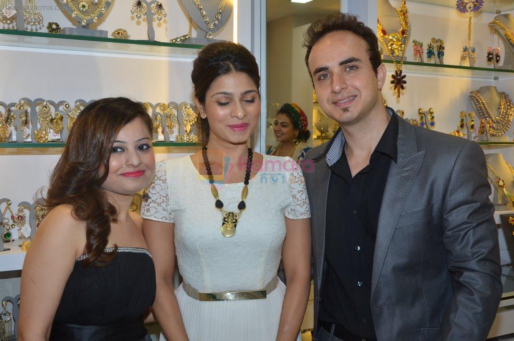 Tanisha Mukherjee at Minerali store launch in Bandra, Mumbai on 16th Oct 2014
