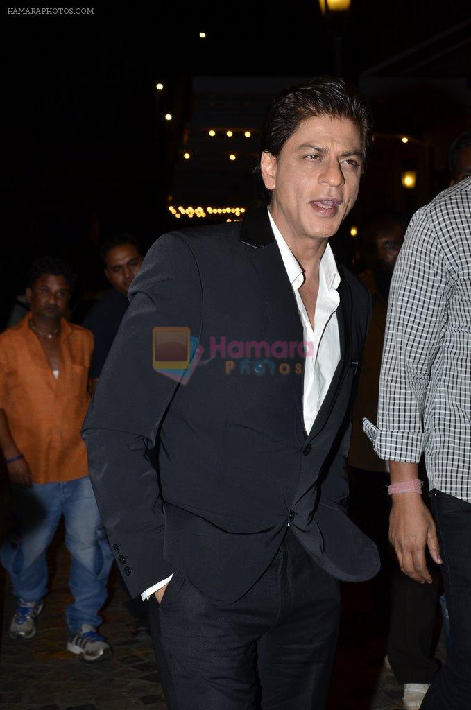 Shahrukh KHan at ABP Mazha party in ITC Maratha on 19th Oct 2014