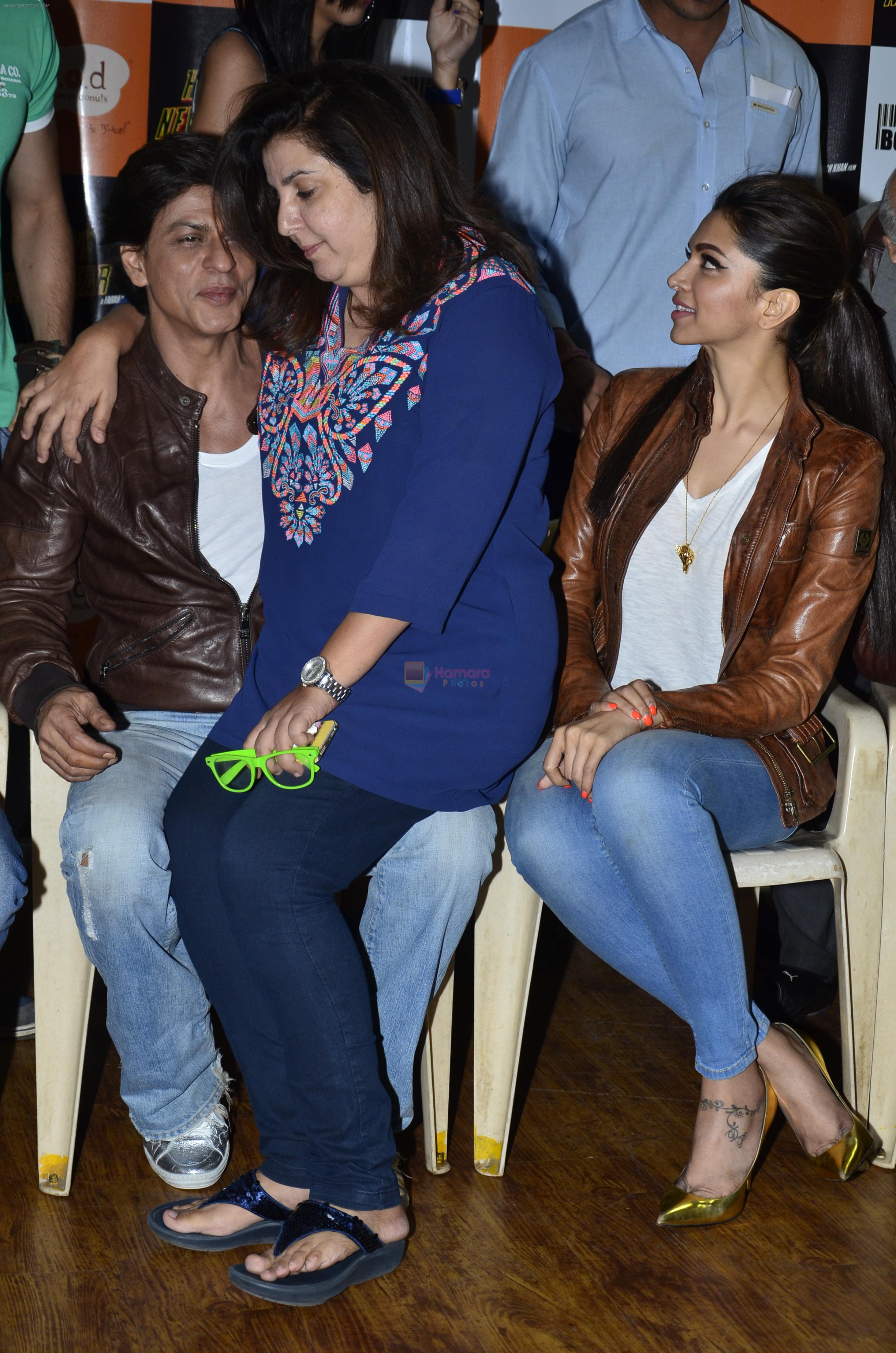 Shahrukh Khan, Deepika Padukone, Farah Khan at Mad Over Donuts - Happy New Year contest winners meet in Mumbai on 19th Oct 2014