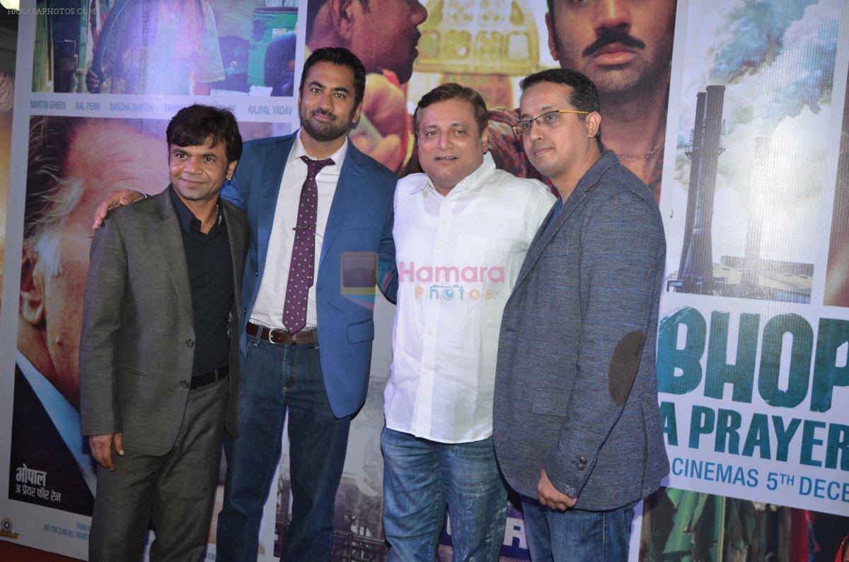 Kal Penn, Rajpal Yadav, Manoj Joshi, Ravi Walia at the Media meet of Bhopal - A Prayer For Rain in Mumbai on 20th Oct 2014