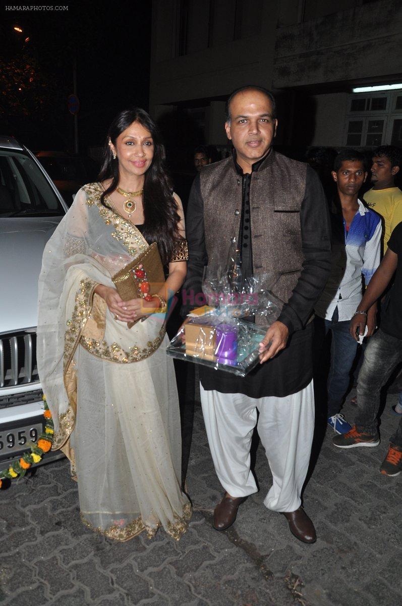 Sunita Gowariker, Ashutosh Gowariker at Aamir Khan's Diwali Bash in Mumbai on 23rd Oct 2014