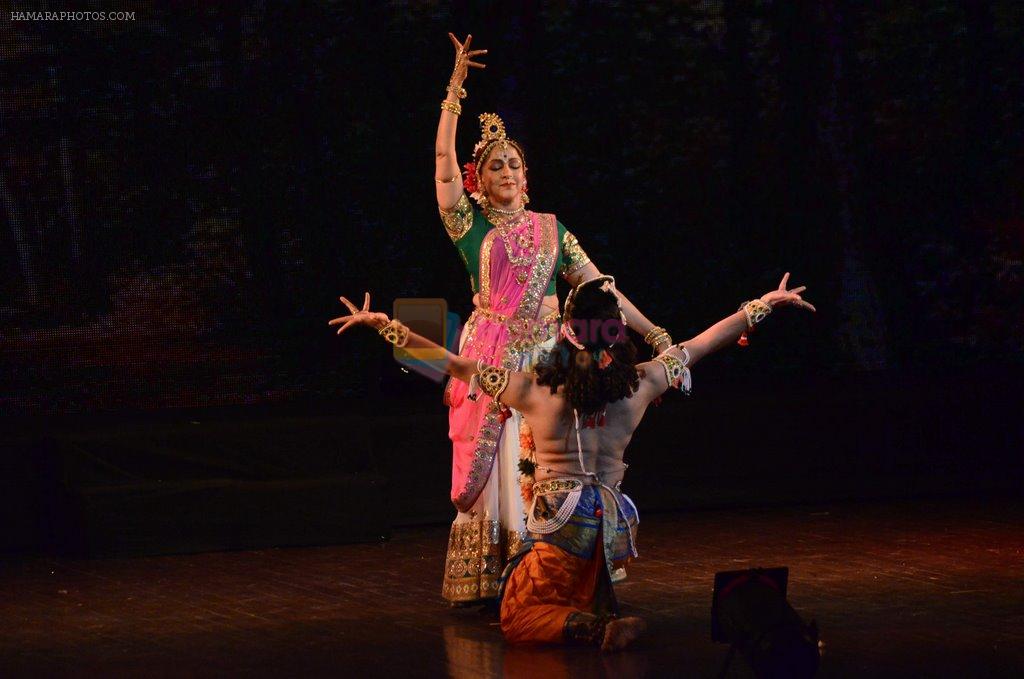 Hema Malini's beautiful ballet captured on lens on 26th Oct 2014