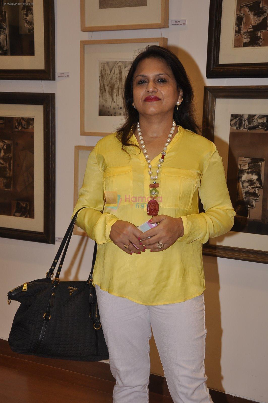 Ananya Banejee graces group art show in nehru on 4th Nov 2014