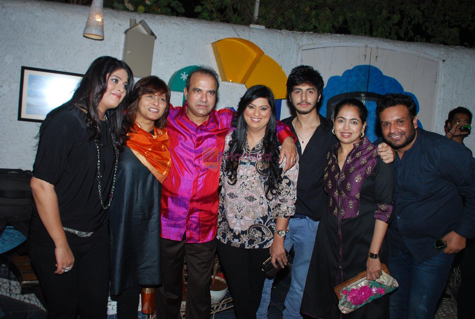 Suresh Wadkar at Sony launches Tum Aise Hi Rehna in Mira Road on 4th Nov 2014
