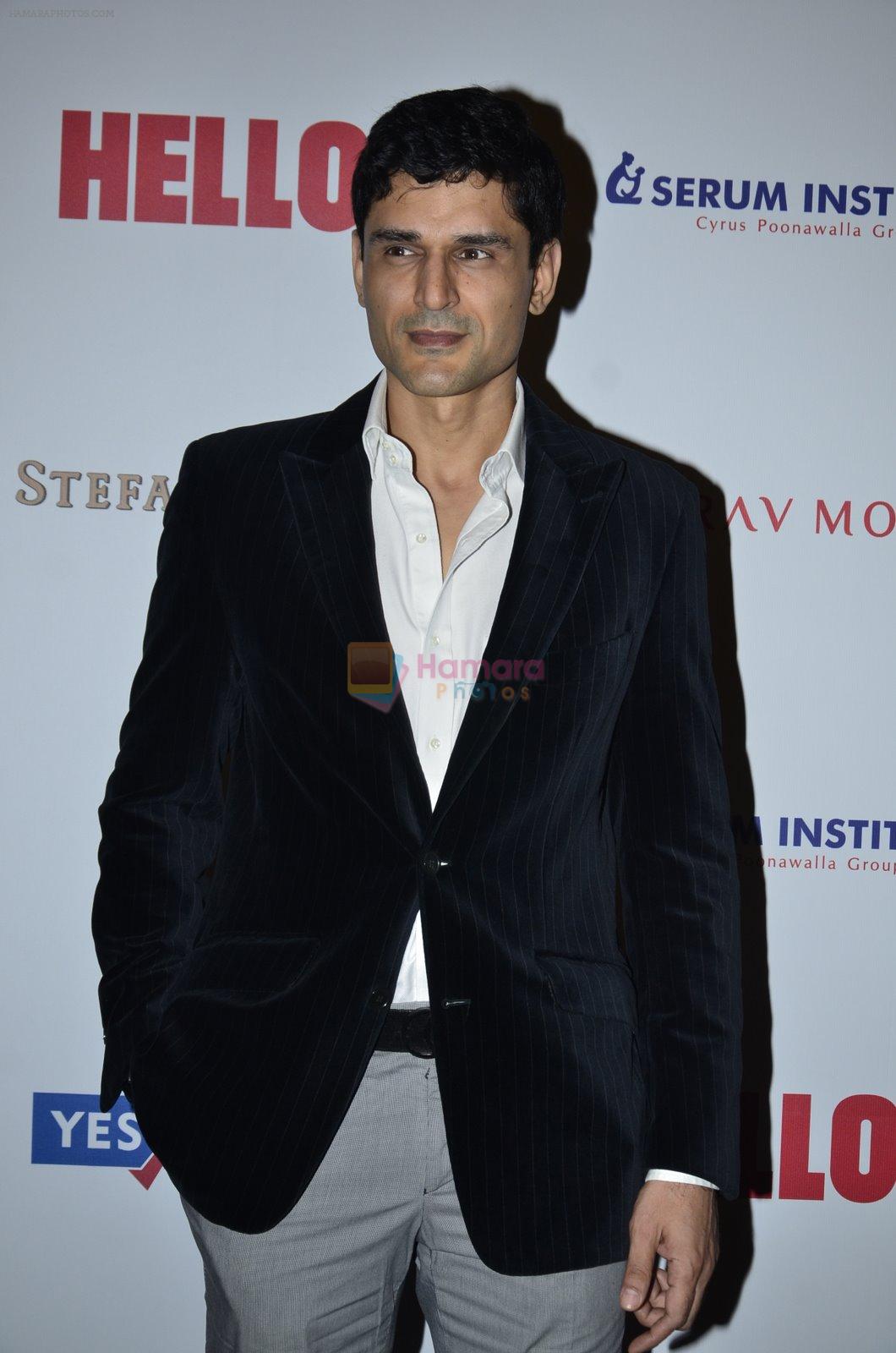 Niketan Madhok at Hello Hall of fame red carpet 2014 in Mumbai on 9th Nov 2014