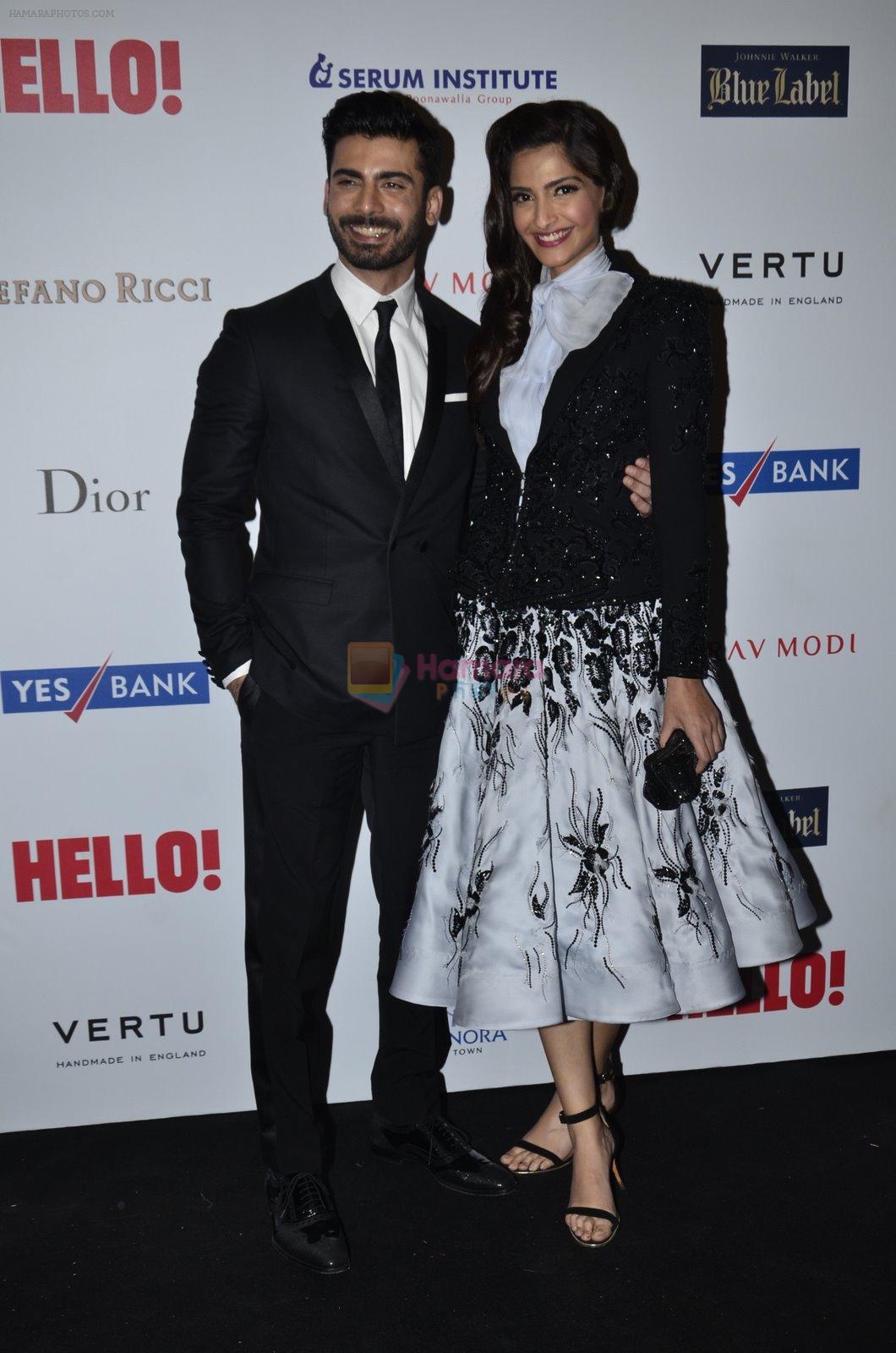 Sonam Kapoor, Fawad Khan at Hello Hall of fame red carpet 2014 in Mumbai on 9th Nov 2014