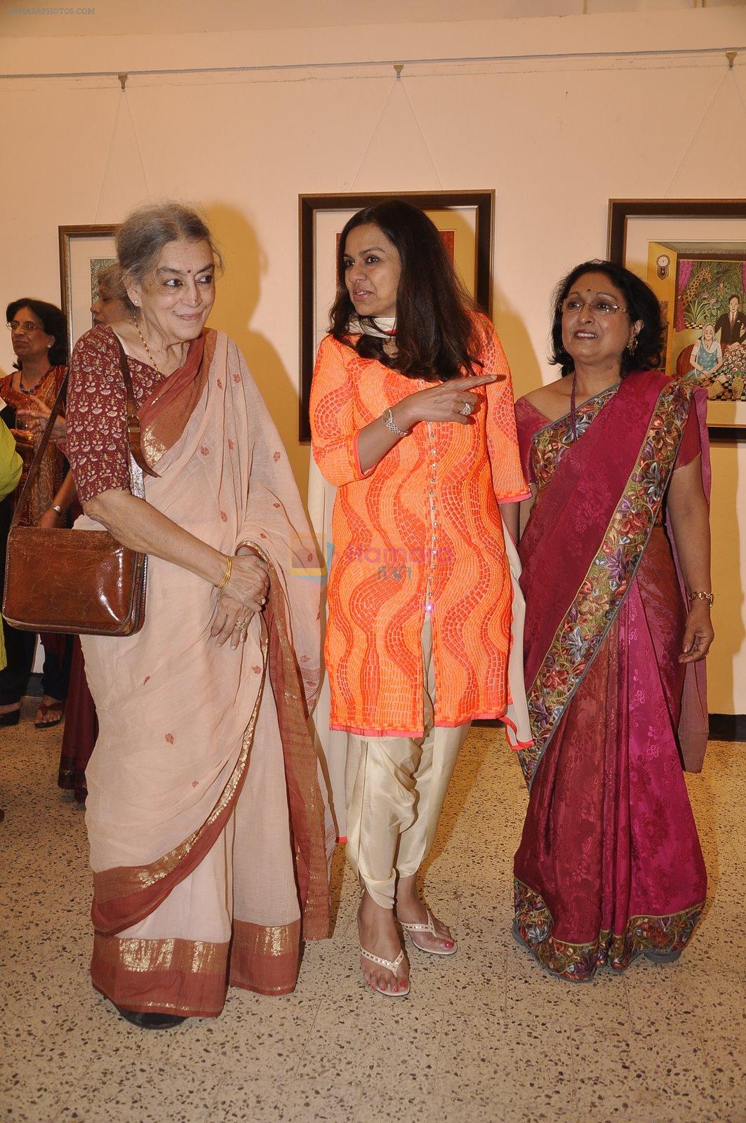 Lalita Lajmi at Naina Kanodia's exhibition in Mumbai on 10th Nov 2014