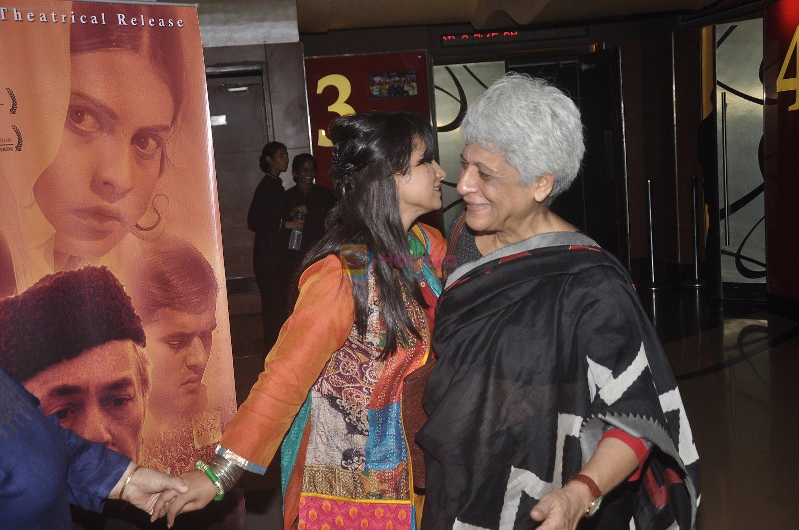 Divya Dutta at the screening of Garm Hava in Pvr on 11th Nov 2014