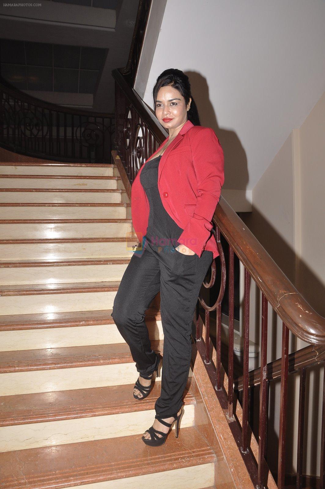 Kavita Verma at Chip dinner in Club Millennium on 15th Nov 2014