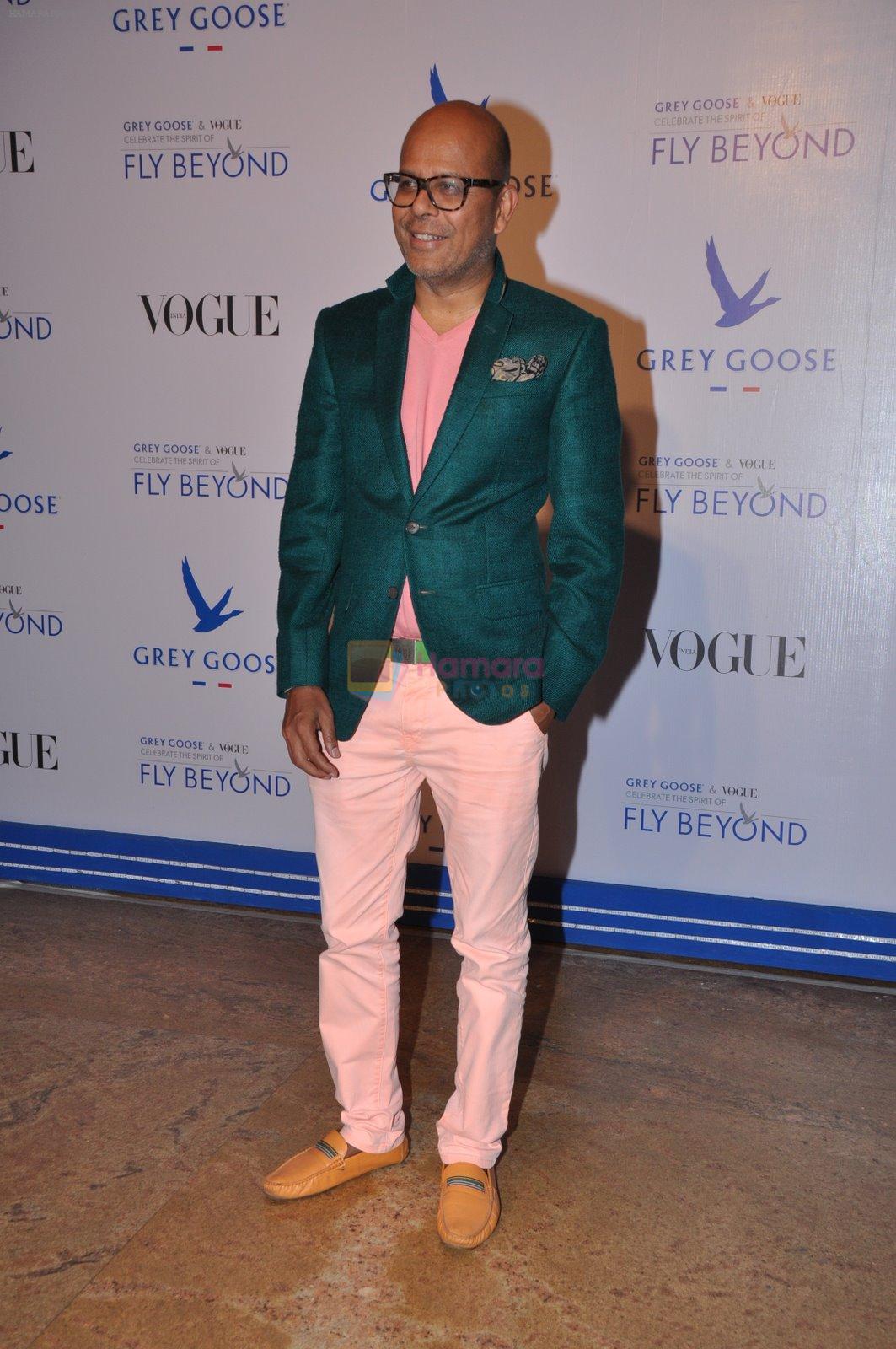 Narendra Kumar Ahmed at Grey Goose India Fly Beyond Awards in Grand Hyatt, Mumbai on 16th Nov 2014