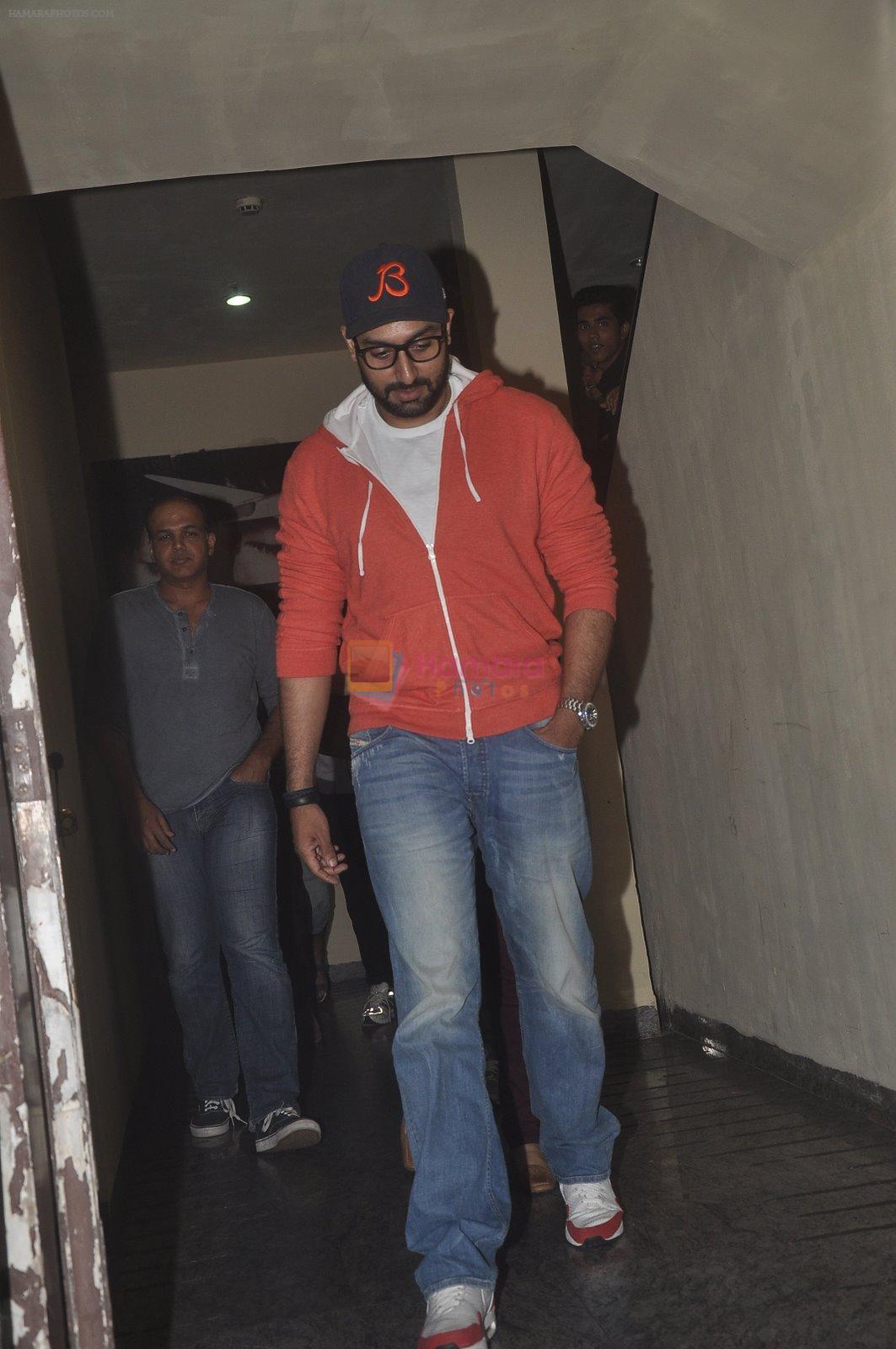 Abhishek Bachchan snapped in Mumbai on 17th Nov 2014