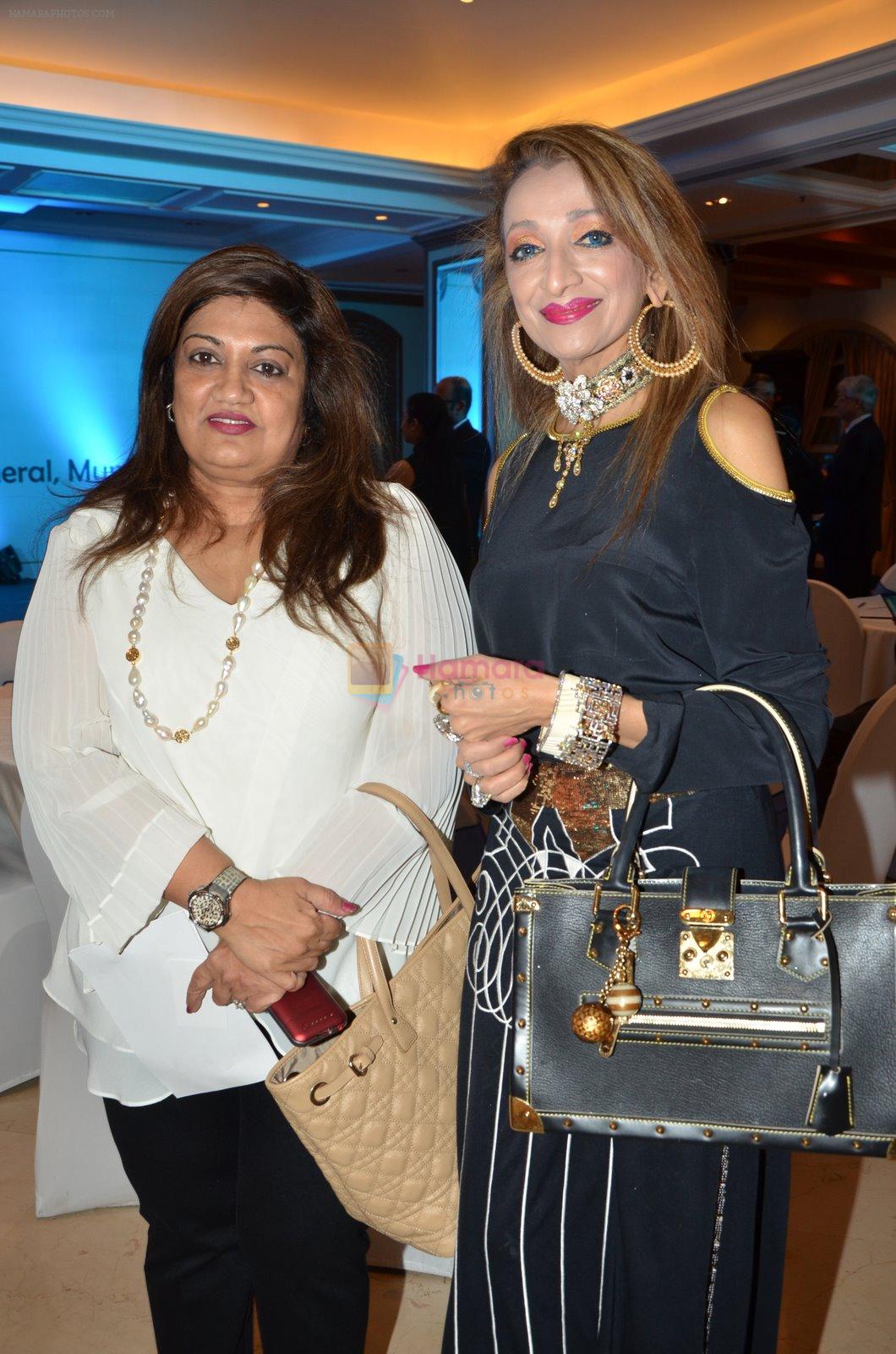 Malti Jain at Namaste America event to invite new US Consul General in Taj Land's End, Mumbai on 24th Nov 2014