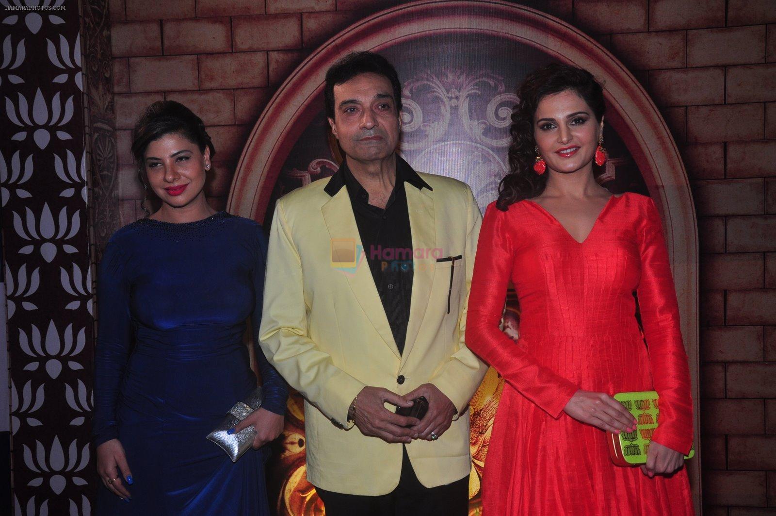 Sambhavna Seth, Dheeraj Kumar, Monica Bedi at Zee Rishtey Awards in Andheri Sports Complex, Mumbai on 29th Nov 2014