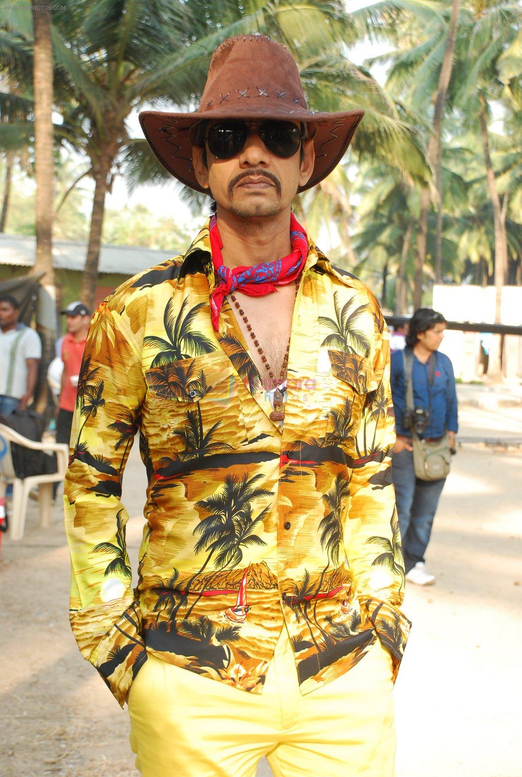 Vijay Raaz On location of Gun Pe Done in Madh on 8th Dec 2014