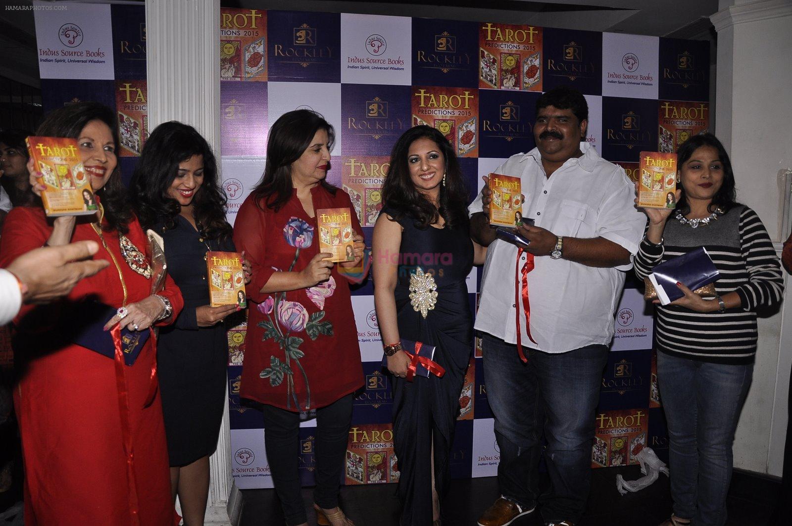 Farah Khan, RJ Malishka at the launch of Munisha Khatwani's Tarot predictions 2015 book in Villa 69, Mumbai on 17th Dec 2014