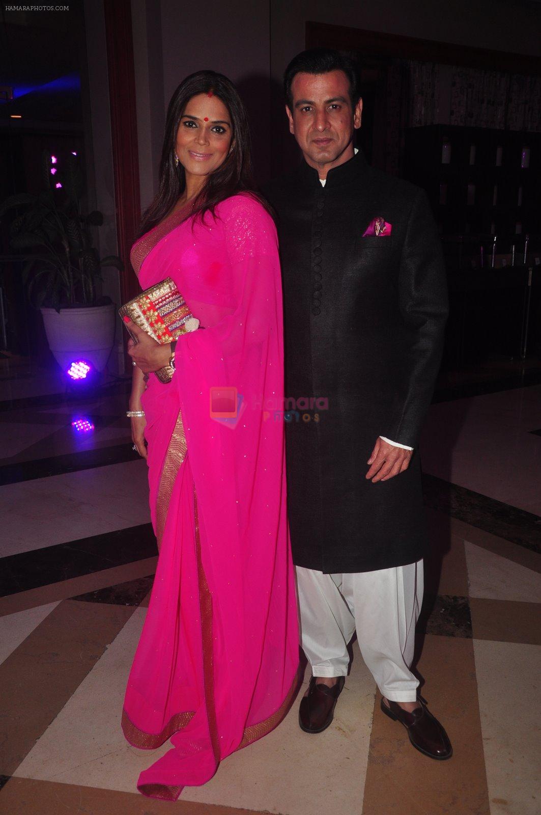 Ronit Roy at Vikram Singh's Brother Uday Singh and Ali Morani's daughter Shirin's Sangeet Ceremony on 18th Dec 2014