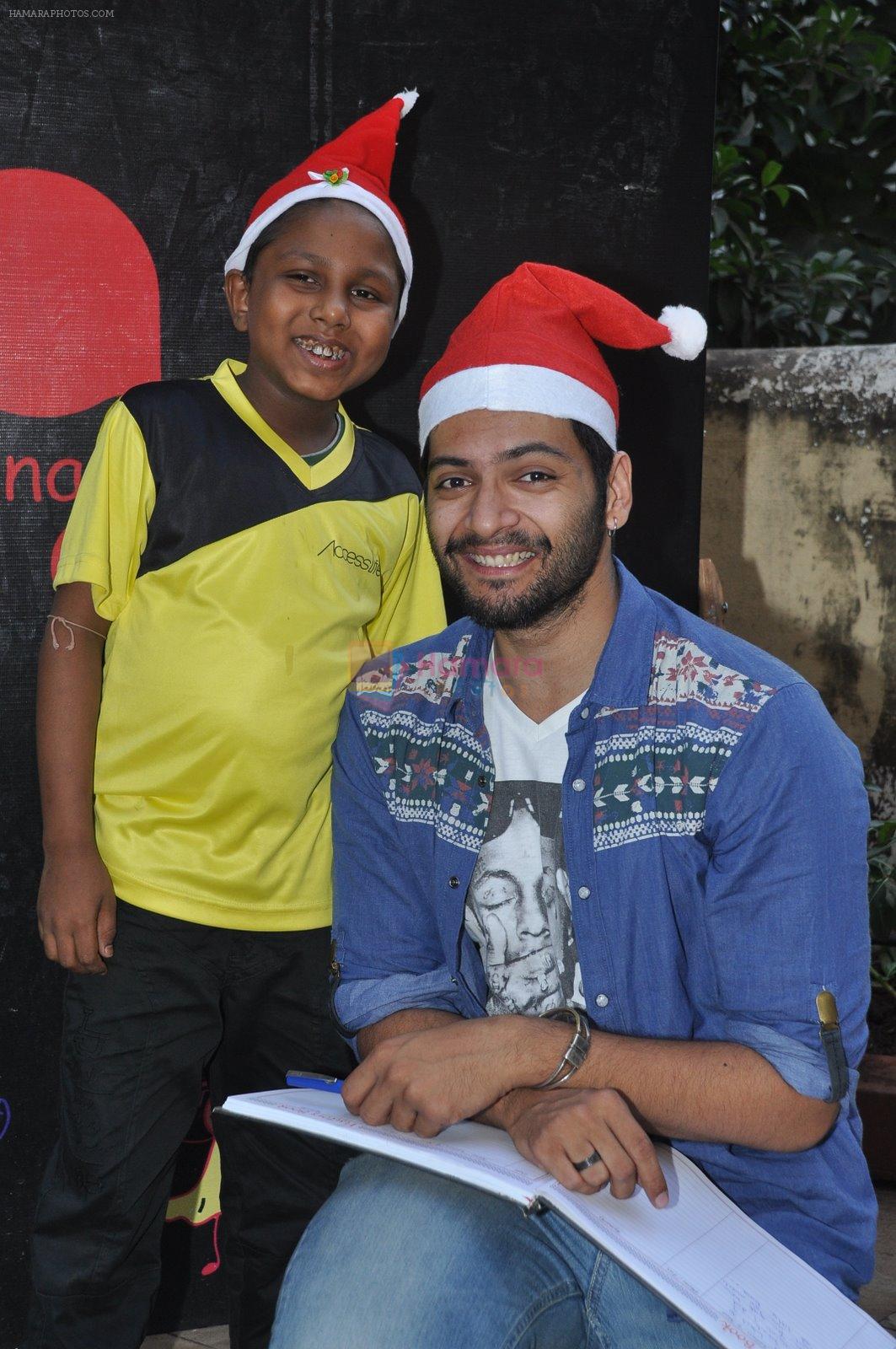 Ali Fazal visits ngo in Chembur on 24th Dec 2014