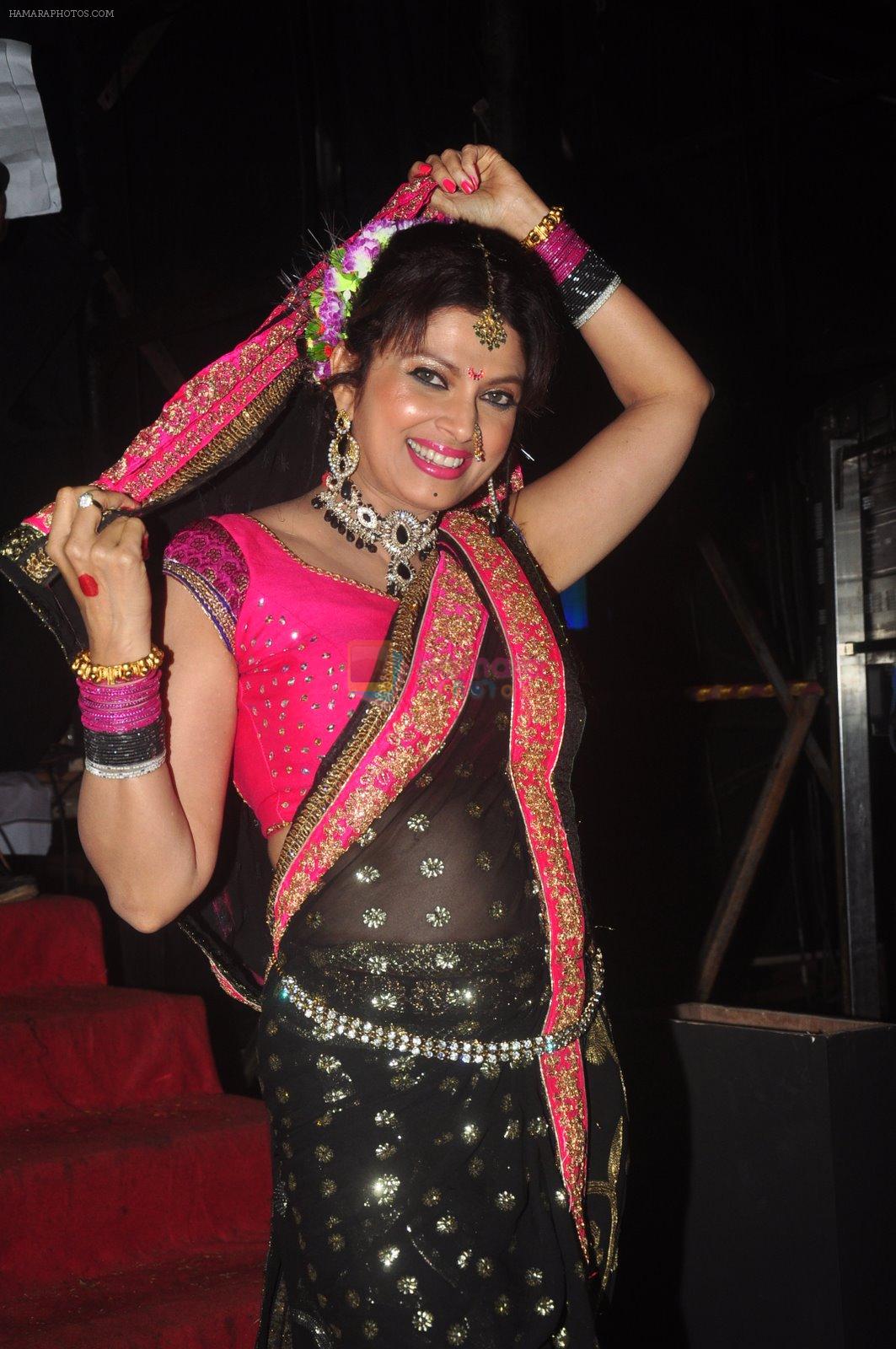 Varsha Usgaonkar at Dadasaheb Phalke Marathi Awards in Worli, Mumbai on 26th Dec 2014
