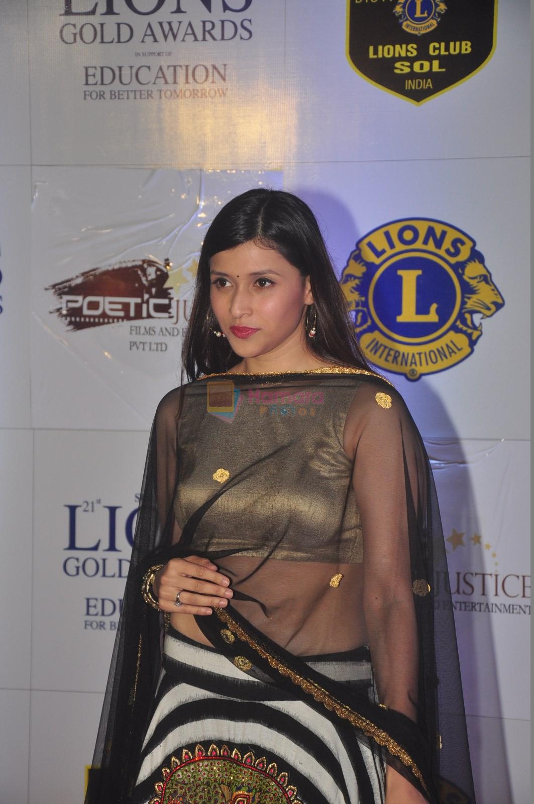 Mannara at the 21st Lions Gold Awards 2015 in Mumbai on 6th Jan 2015