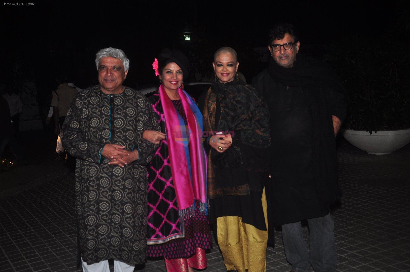 Javed Akhtar, Shabana Azmi, Tanvi Azmi at Farah Khan's birthday bash at her house in Andheri on 8th Jan 2015